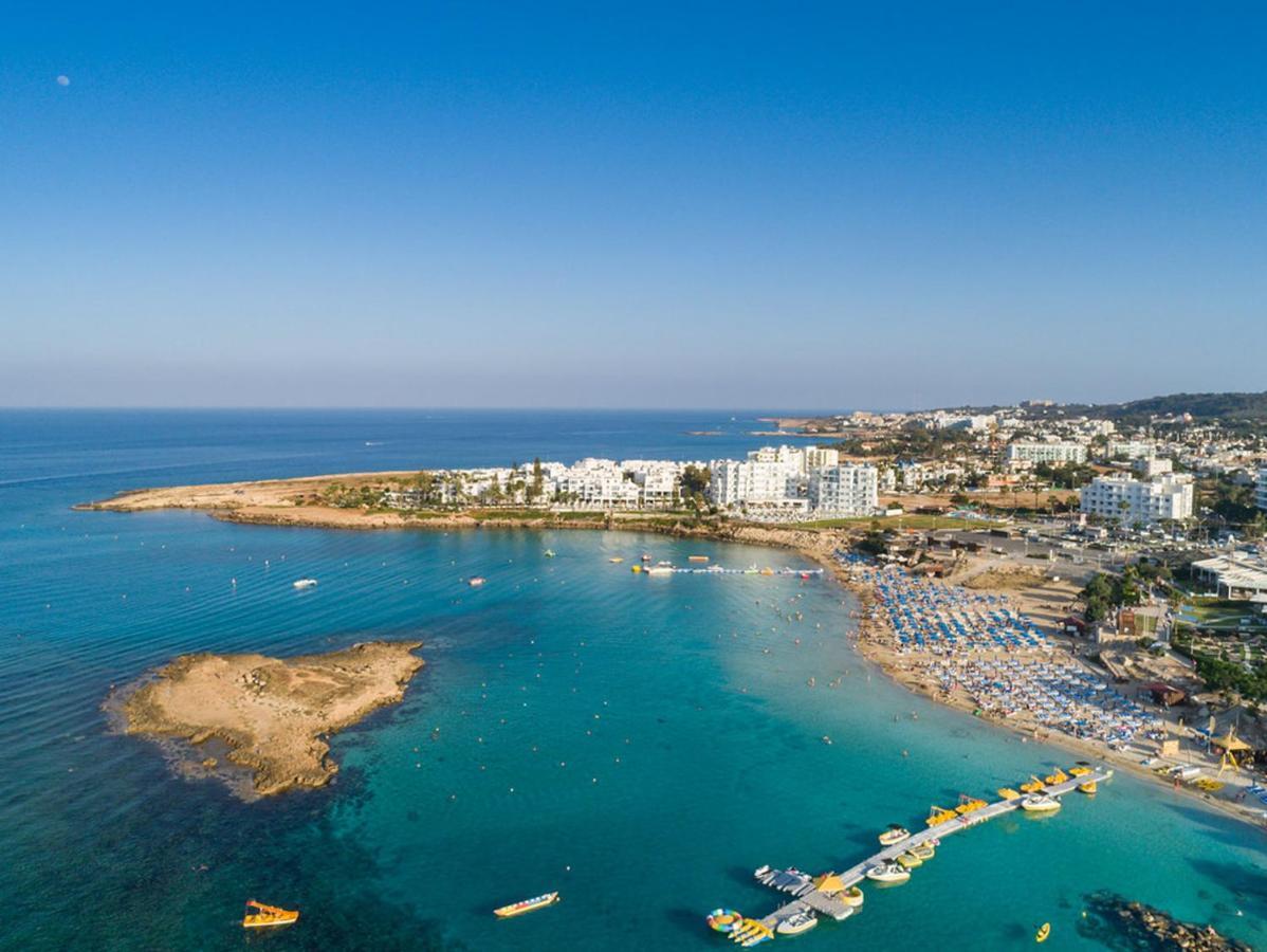 Island Home Seaside Villa Paralimni Buitenkant foto